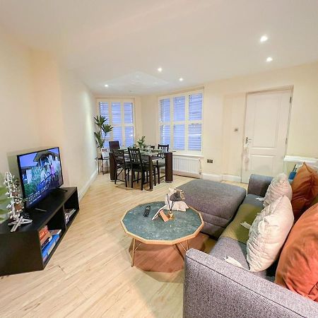 3 Bedroom Apartment With Private Terrace In Pimlico, Westminster, Victoria London Ngoại thất bức ảnh