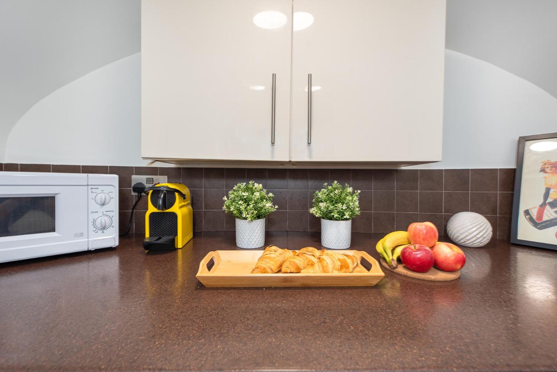 3 Bedroom Apartment With Private Terrace In Pimlico, Westminster, Victoria London Ngoại thất bức ảnh