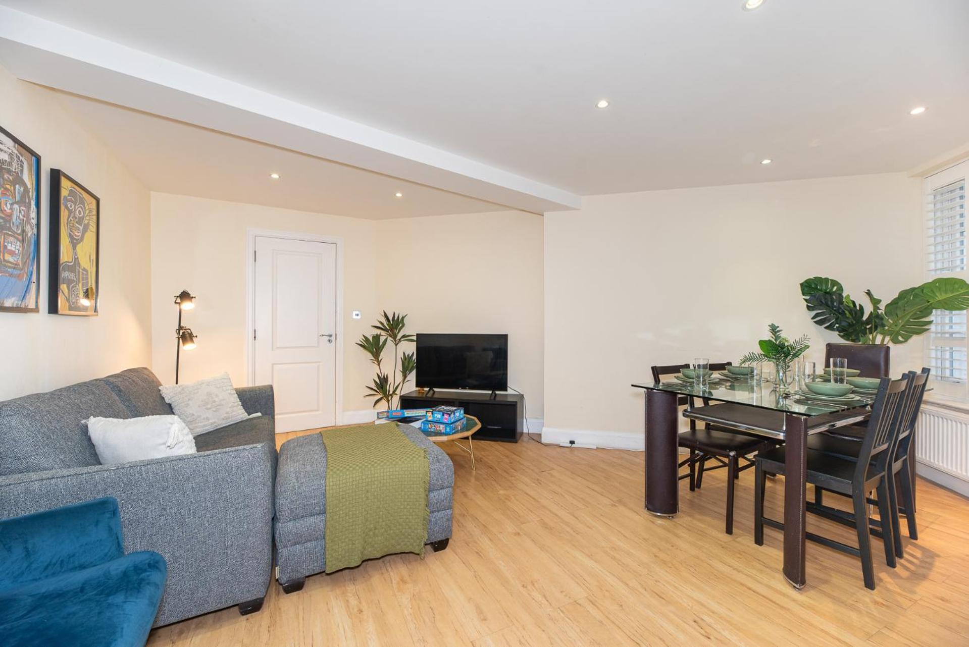 3 Bedroom Apartment With Private Terrace In Pimlico, Westminster, Victoria London Ngoại thất bức ảnh