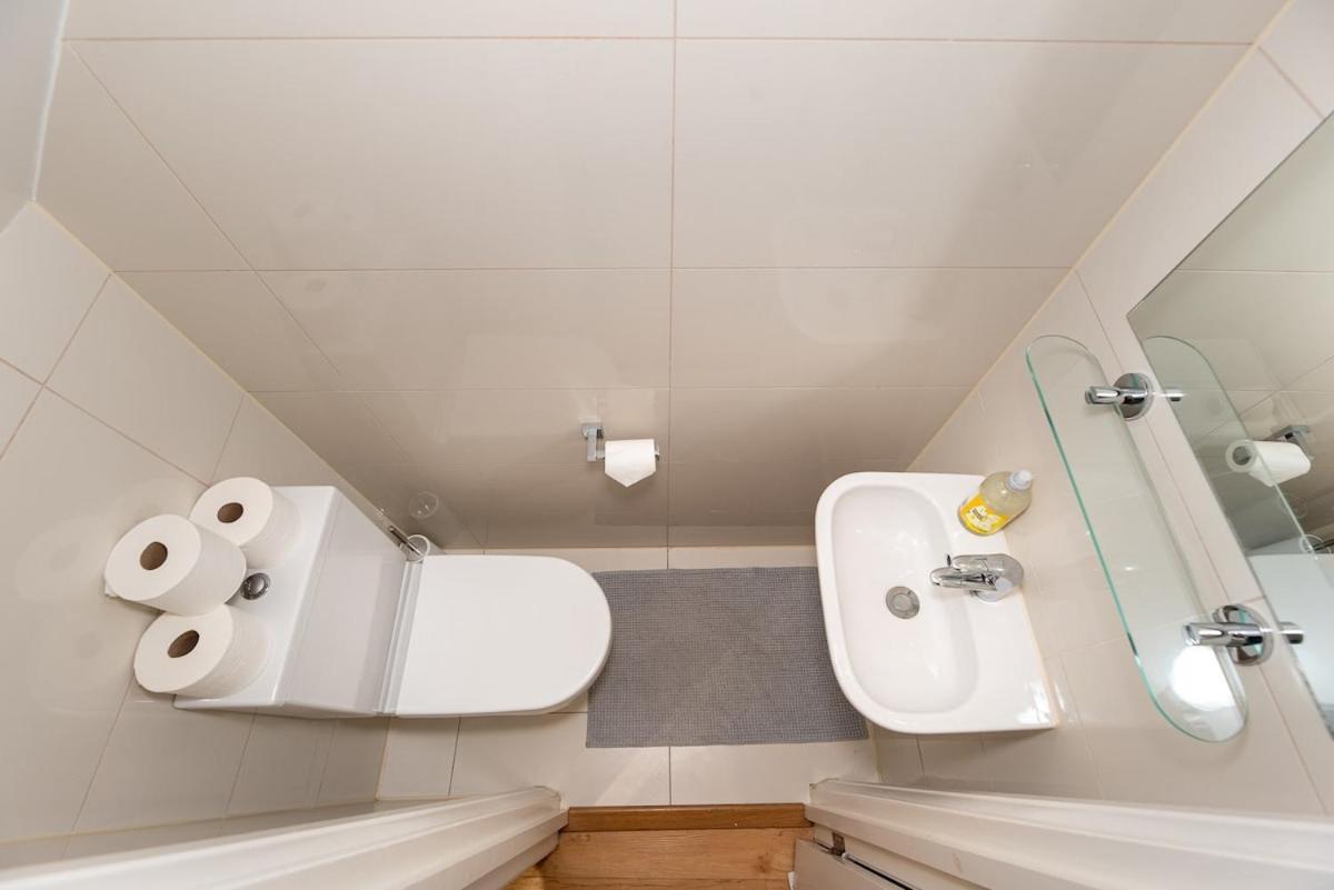 3 Bedroom Apartment With Private Terrace In Pimlico, Westminster, Victoria London Ngoại thất bức ảnh