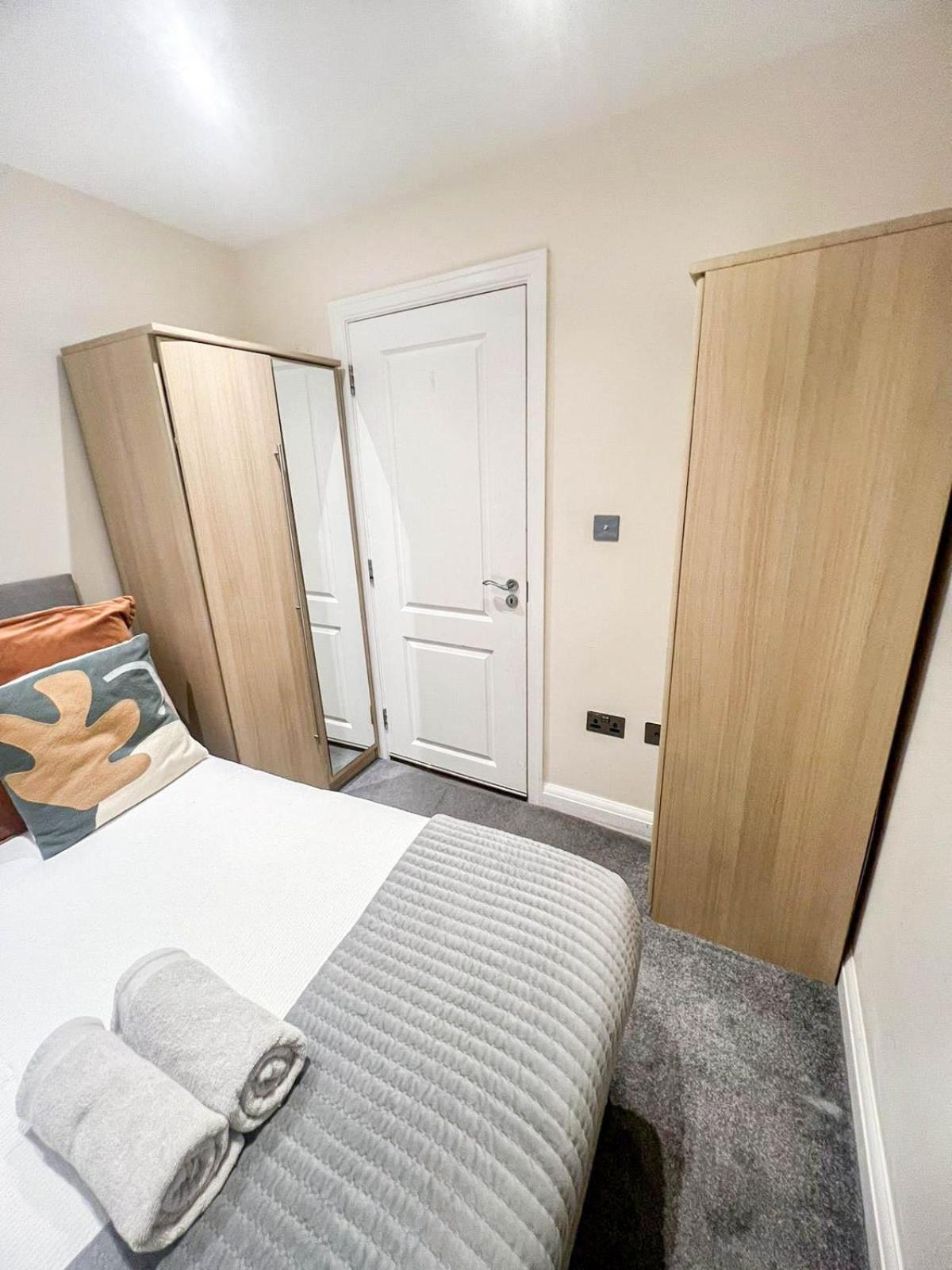 3 Bedroom Apartment With Private Terrace In Pimlico, Westminster, Victoria London Ngoại thất bức ảnh