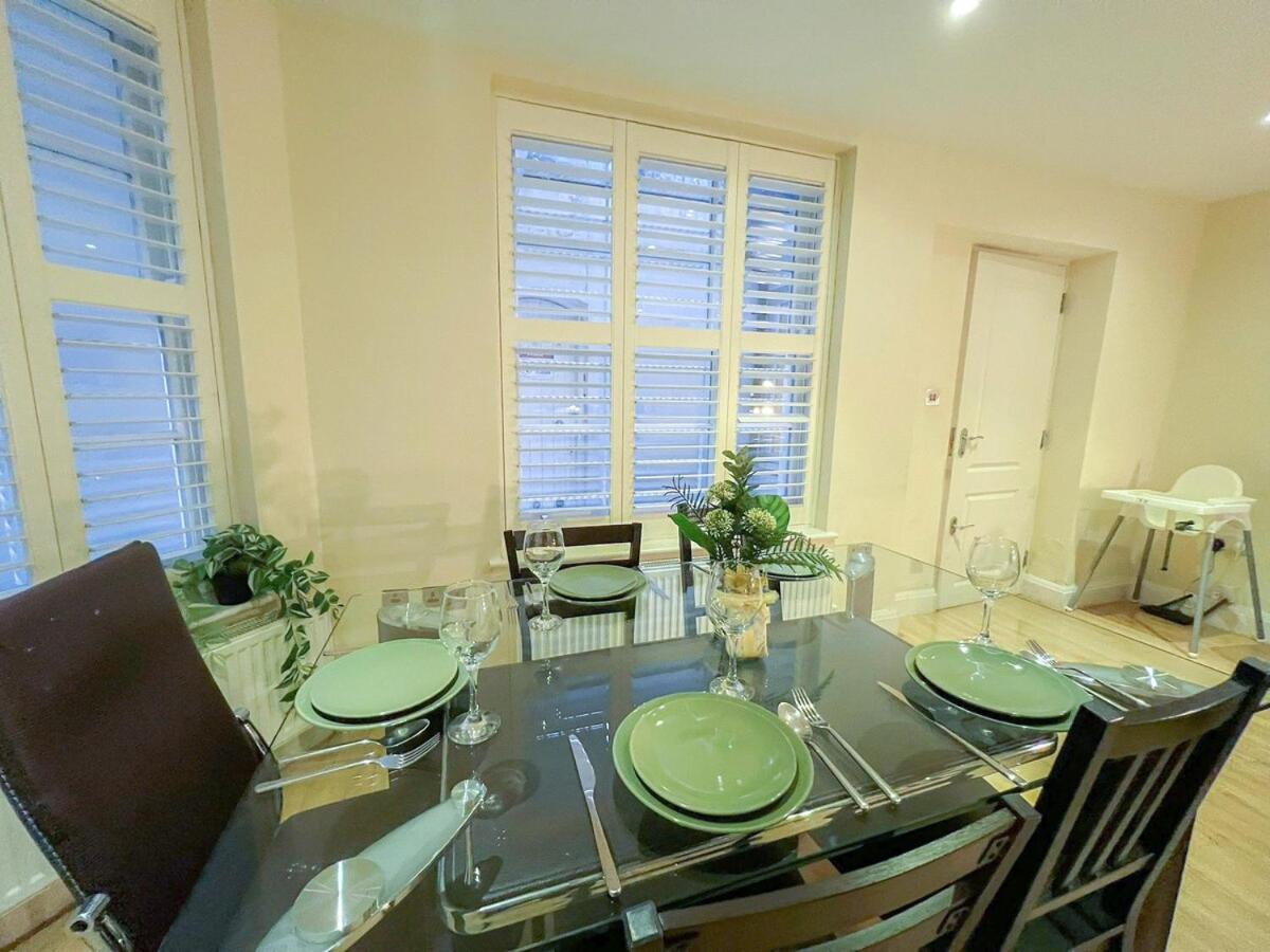 3 Bedroom Apartment With Private Terrace In Pimlico, Westminster, Victoria London Ngoại thất bức ảnh
